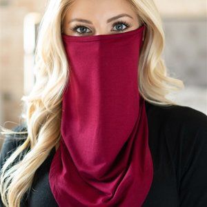 Pull up & down style face mask